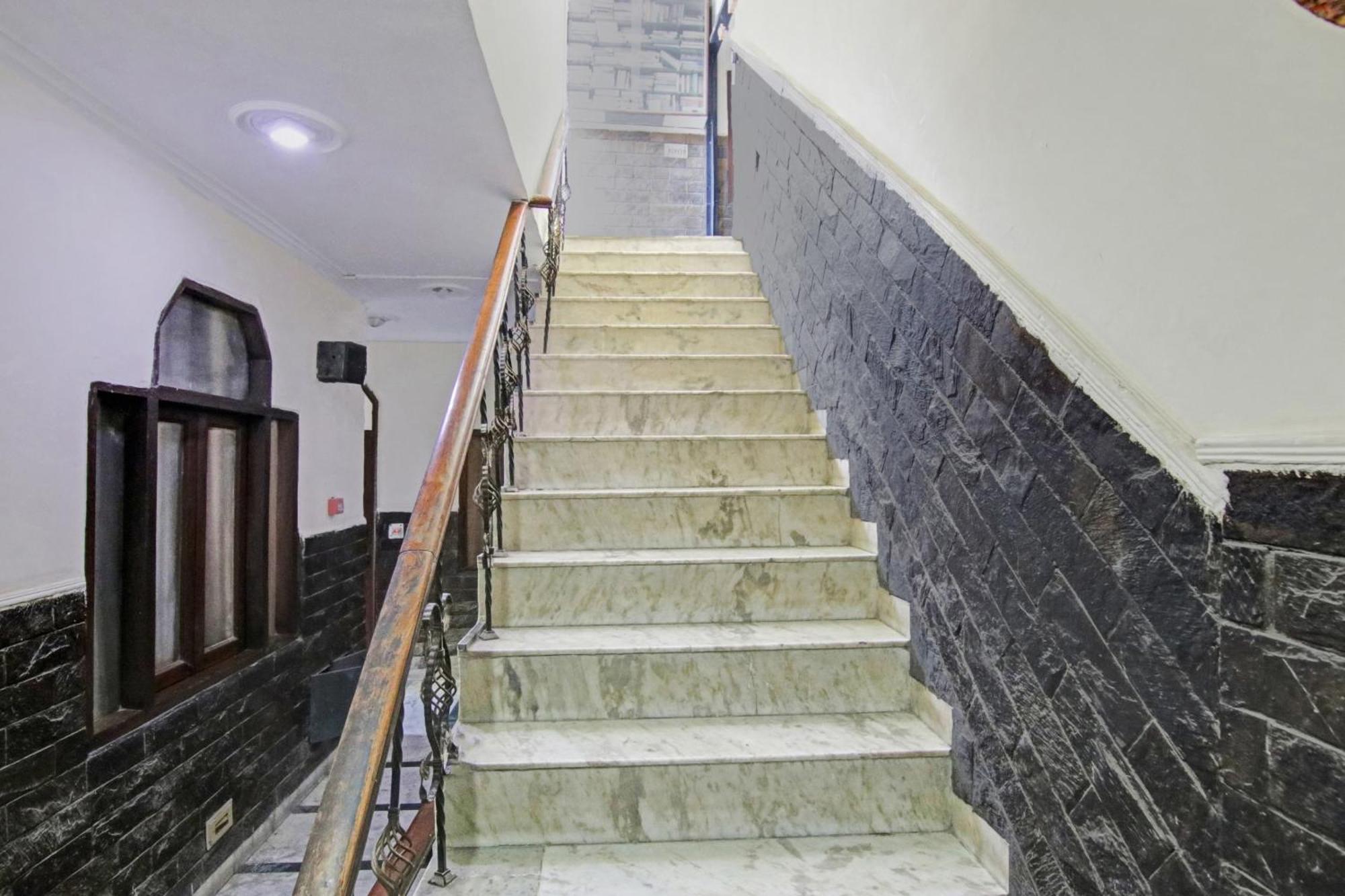 Hotel O Rak International Nueva Delhi Exterior foto